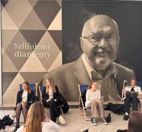 Debata „Zadbaj o swoje pieniądze z wiedzą o Banku Centralnym” image 1