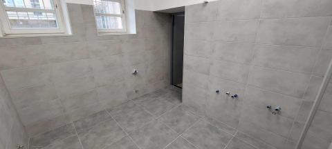 Generalne wykonanie remontu łazienki – Praktyczna lekcja zawodu w Zespole Szkół Ekonomicznych image 4